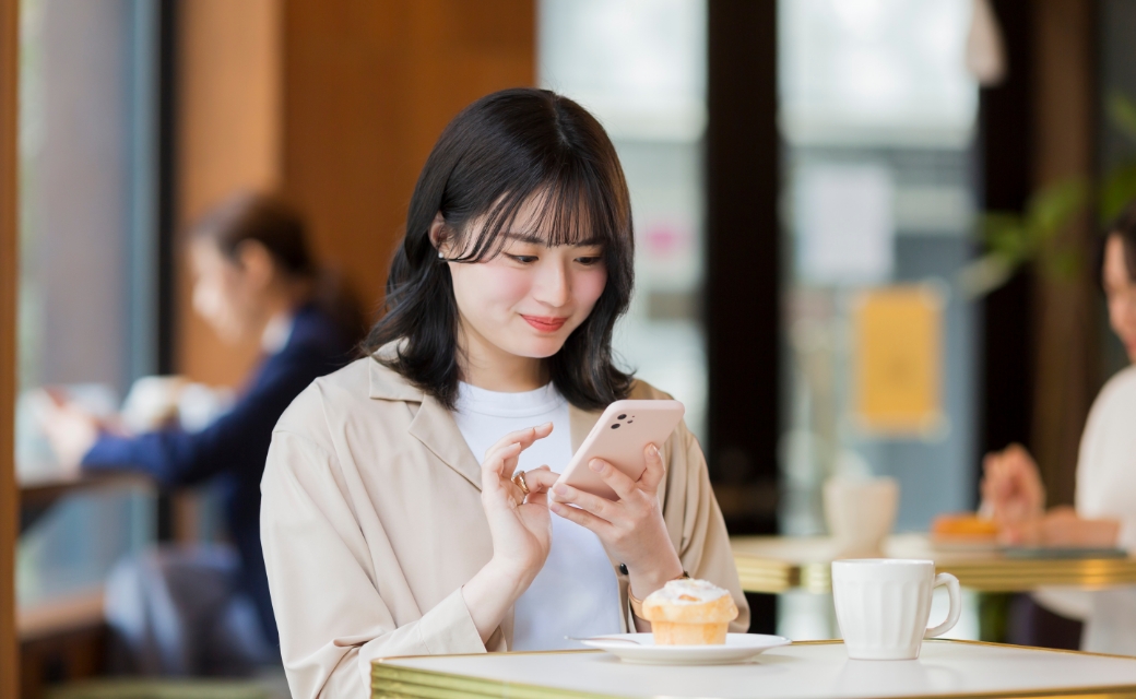 来店予約は下記より
